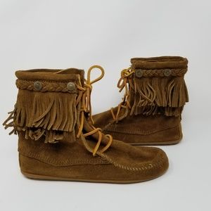 Minnetonka Double Fringe Tramper Boot Suede Boho